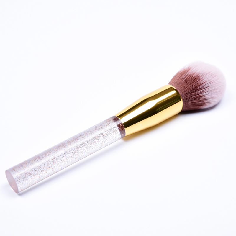 Makeup brush